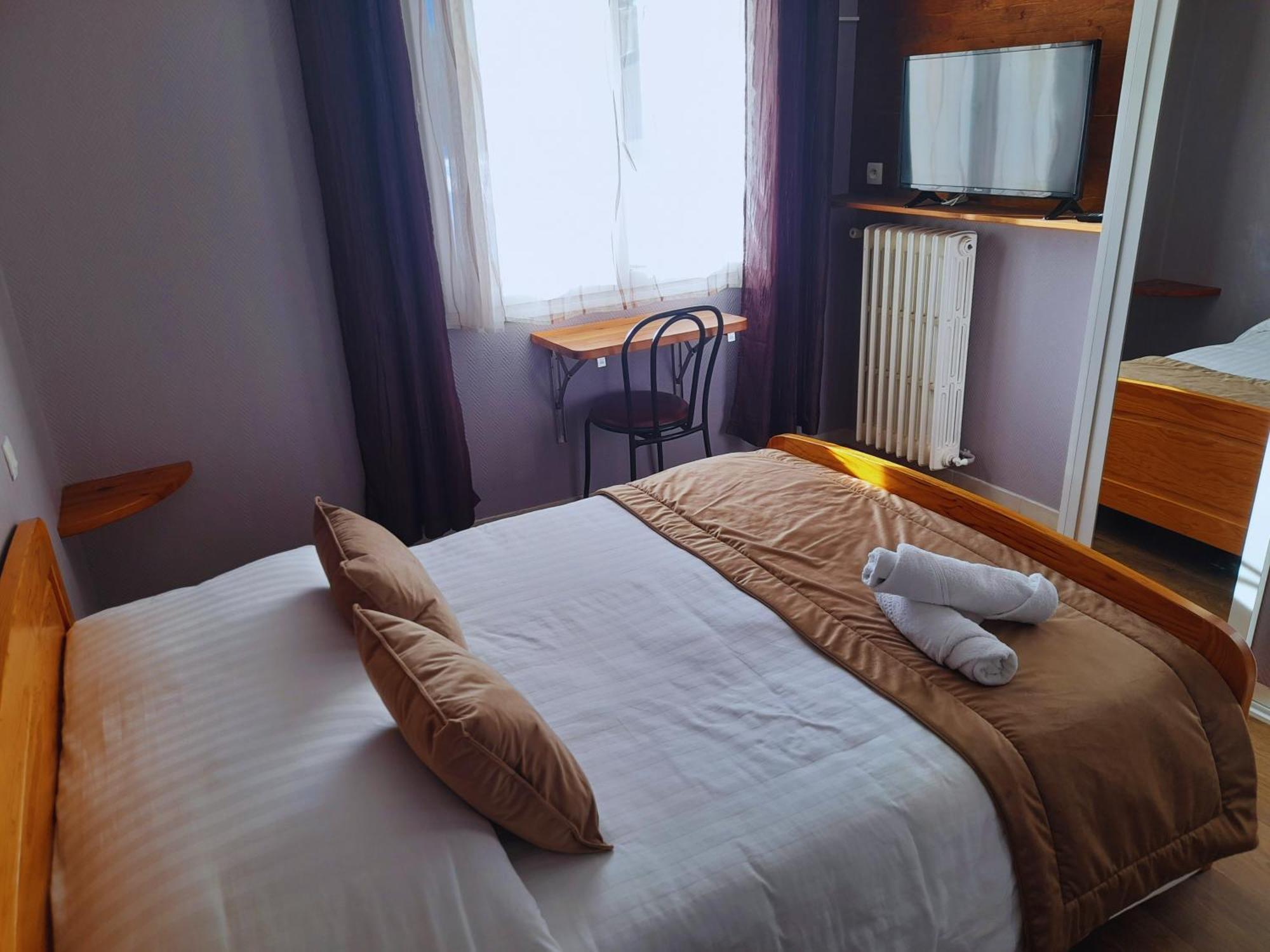 מונט-לואי Le Catalan - Hotel Et Appartements מראה חיצוני תמונה