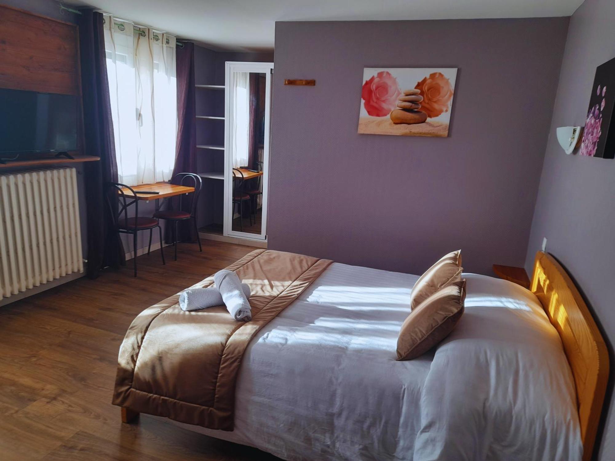 מונט-לואי Le Catalan - Hotel Et Appartements מראה חיצוני תמונה