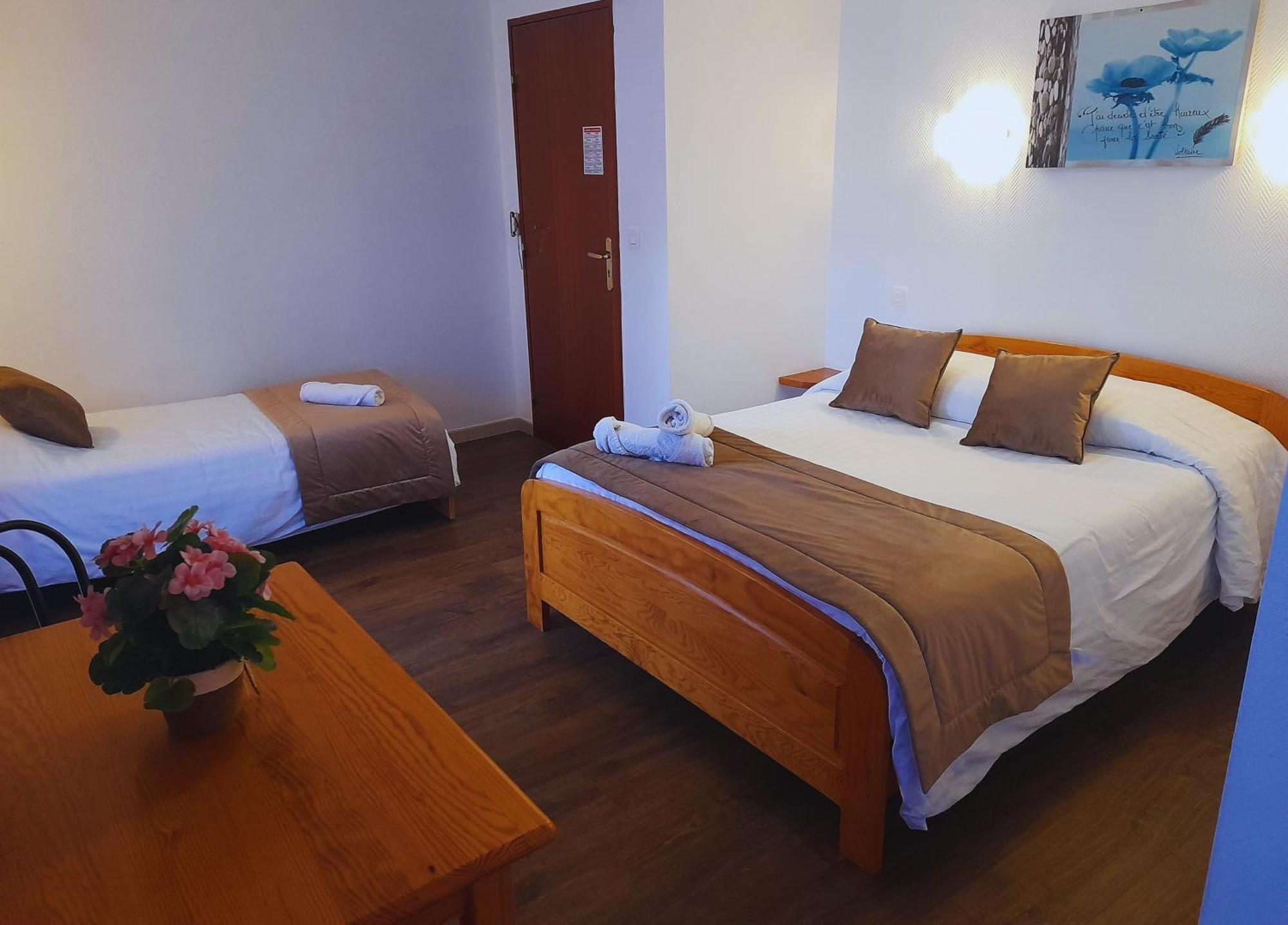 מונט-לואי Le Catalan - Hotel Et Appartements מראה חיצוני תמונה